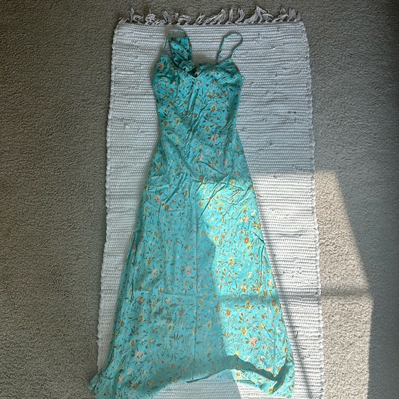 Hello Molly Dresses & Skirts - HELLO MOLLY MIDI DRESS